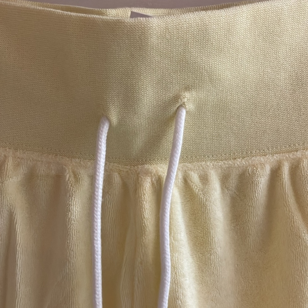 Nike Athletic/Athleisure/Beach Shorts, NWT! - Picture 2 of 8